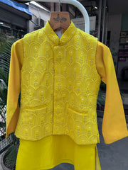 Boys Yellow Kurta Set with Intricate Embroidered Nehru Jacket – Traditional Festive Wear with Cotton Lining (Age 5 to 7 Years)