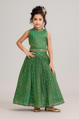 Emerald Green Silk Lehenga Choli with Golden Zari Work – Festive & Party Wear Outfit for Girls (Age 1 – 6 Years)