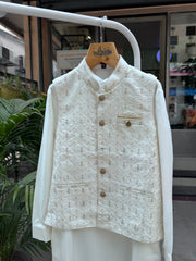 Boys Ivory Kurta Set With Cream Gold Embroidered Jacket – Cotton-Lined Royal Festive Outfit (Age 5–7 Years)