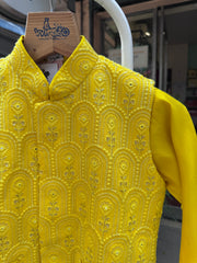 Boys Yellow Kurta Set with Intricate Embroidered Nehru Jacket – Traditional Festive Wear with Cotton Lining (Age 5 to 7 Years)