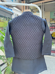 Boys Classic Black Kurta Set with Textured Nehru Jacket – Elegant Festive & Wedding Party Wear Outfit (Age 5 to 7 Years)