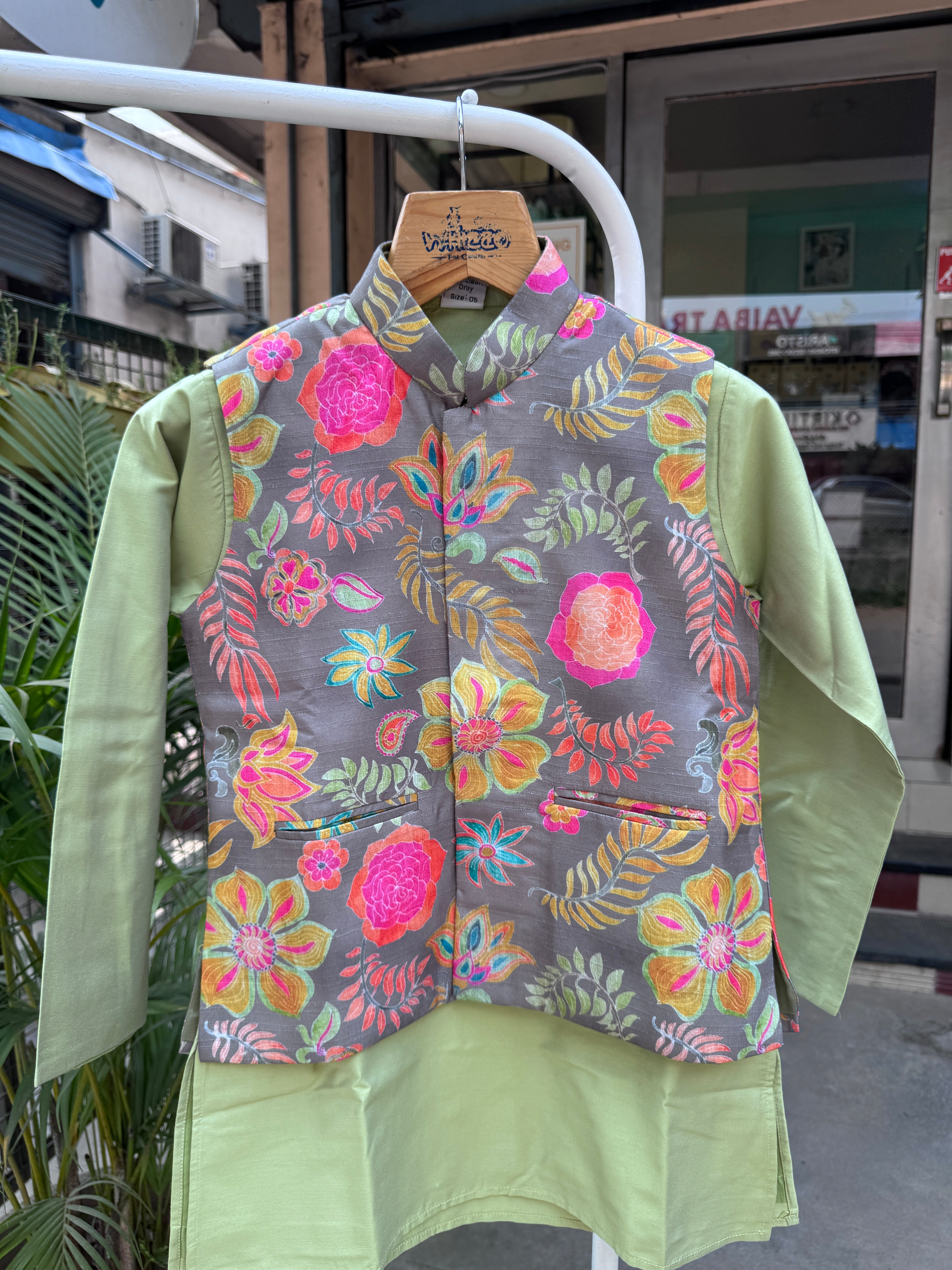 Boys Sage Green Kurta Set with Multicolor Floral Nehru Jacket – Festive & Wedding Ethnic Outfit (Age 5 to 7 Years)