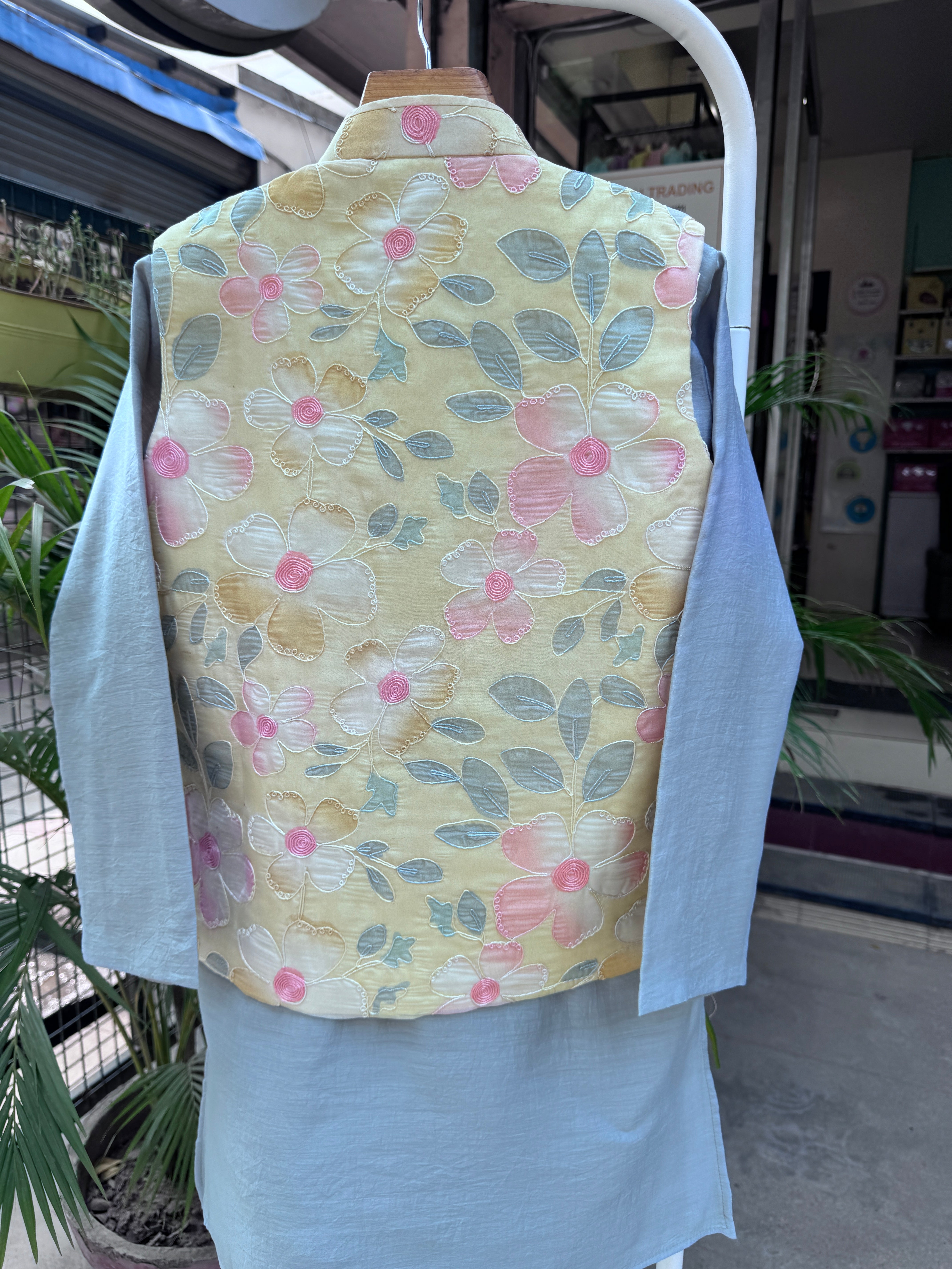 Pastel Yellow Floral Jacket Kurta Set for Boys (5–7 Years) | Soft Cotton-Lined Ethnic Outfit