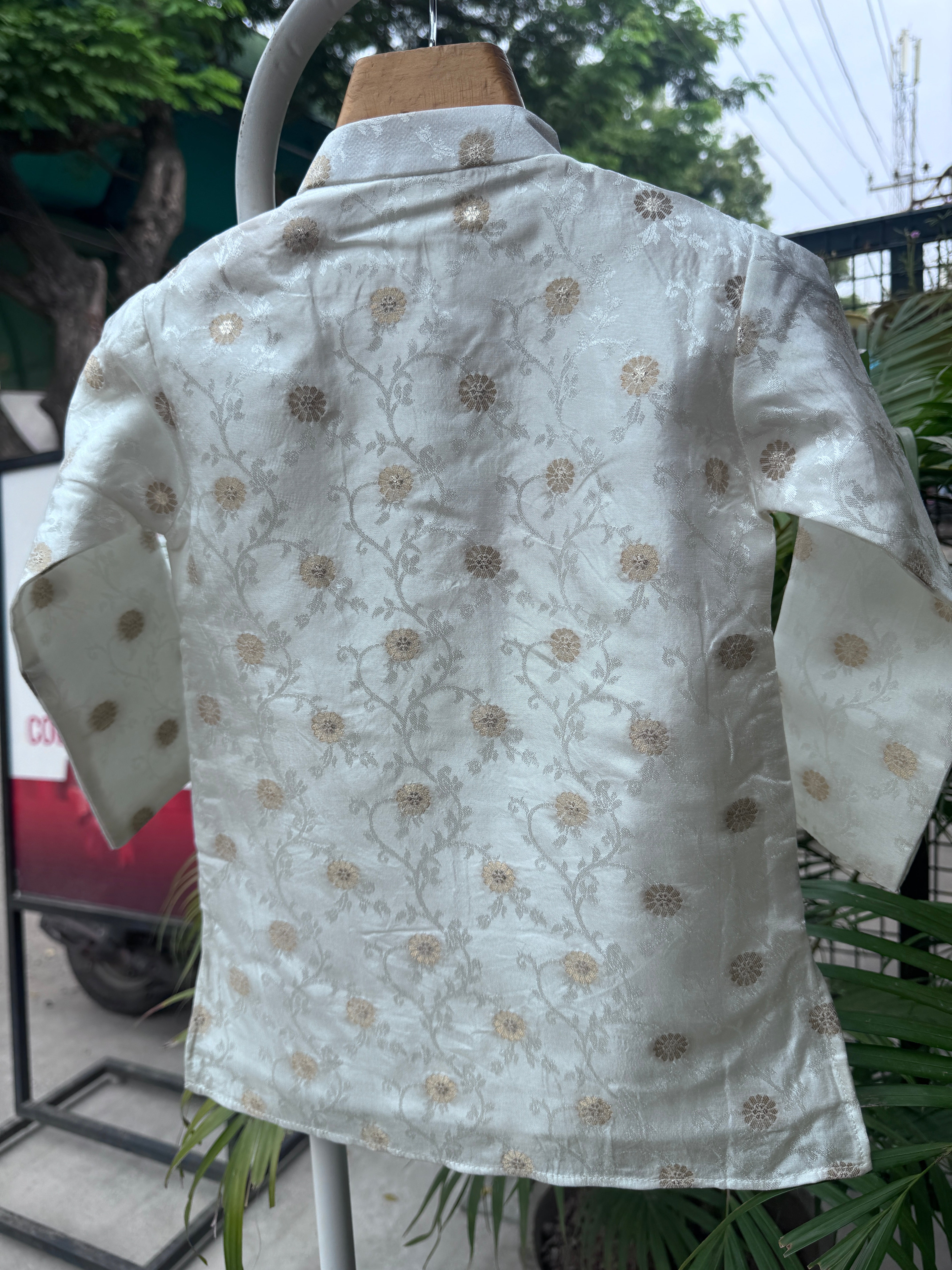 Boys Ivory Kurta Set With Gold Self-Embroidery – Cotton-Lined Premium Traditional Wear (1–7 Years)