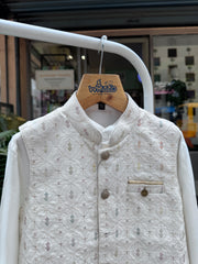 Boys Ivory Kurta Set With Cream Gold Embroidered Jacket – Cotton-Lined Royal Festive Outfit (Age 5–7 Years)
