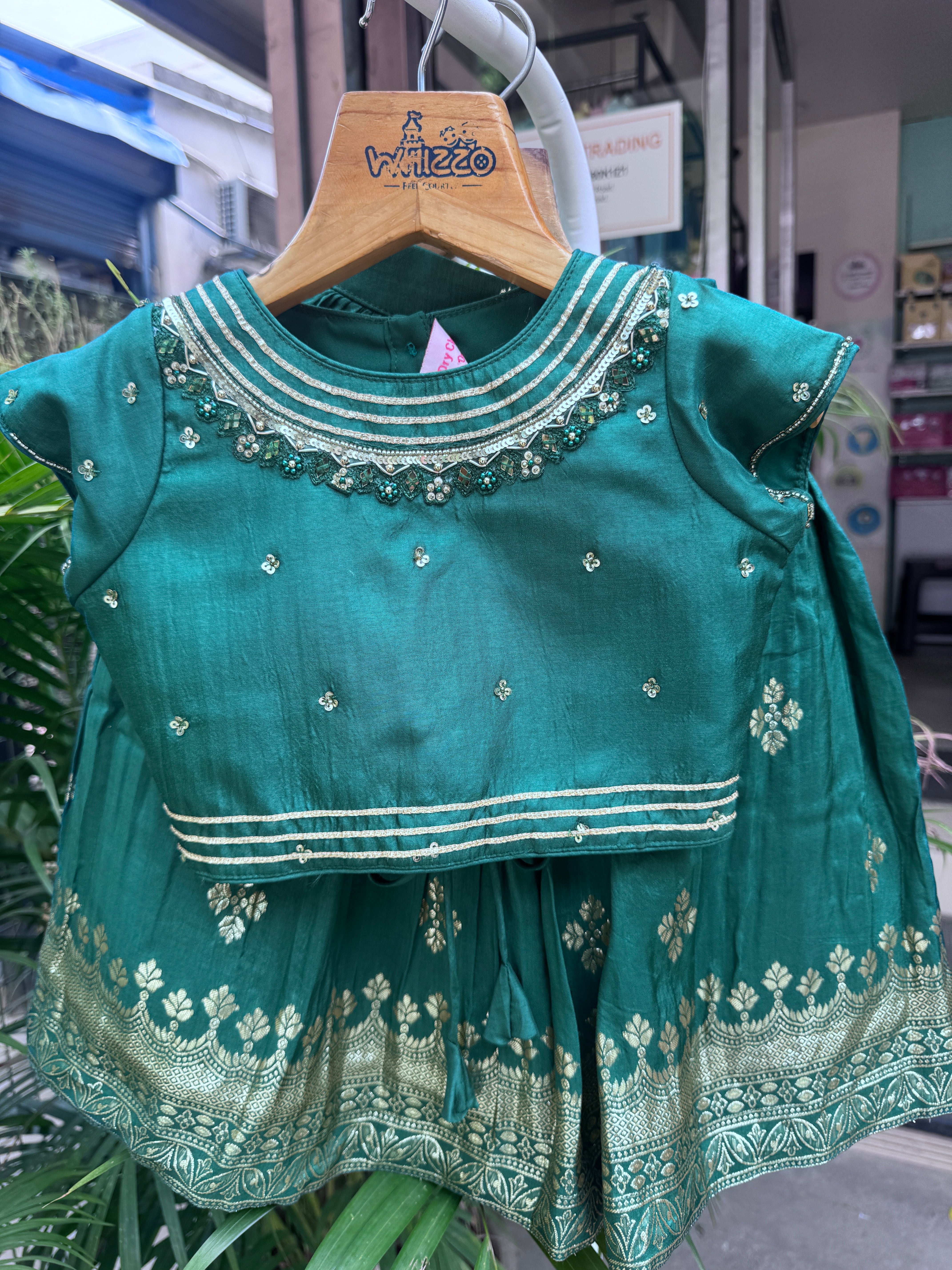 Peacock blue zari border lehengaEmerald Green Traditional Foil Print Lehenga & Embroidered Blouse Set for Girls | Festive Ethnic Wear | Ages 1–6 Years