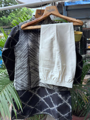 Boys Black & Ivory Kurta Set with Geometric Nehru Jacket – Elegant Festive Outfit with Cotton Lining (Age 5 to 7 Years)