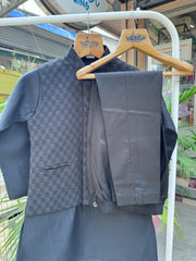 Boys Classic Black Kurta Set with Textured Nehru Jacket – Elegant Festive & Wedding Party Wear Outfit (Age 5 to 7 Years)