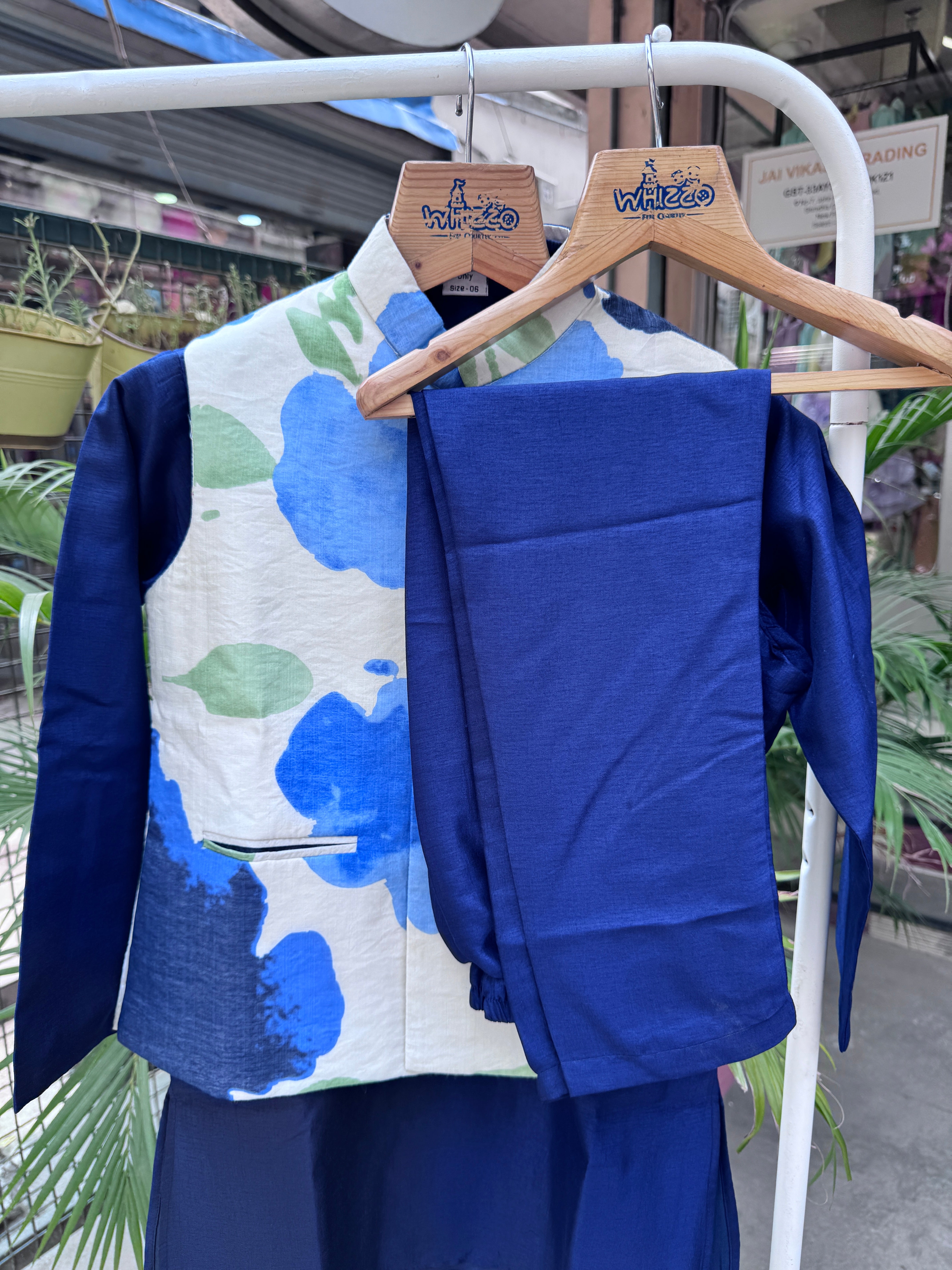 Boys Navy Blue Kurta Set with Ivory Blue Floral Nehru Jacket – Premium Festive Outfit with Cotton Lining (Age 5 to 7 Years)