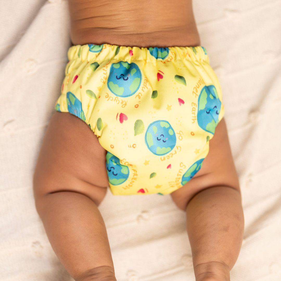 Ice Candy Newborn Cloth Diaper 2.0 with 1 cotton Insert (2 kg - 5 kg)