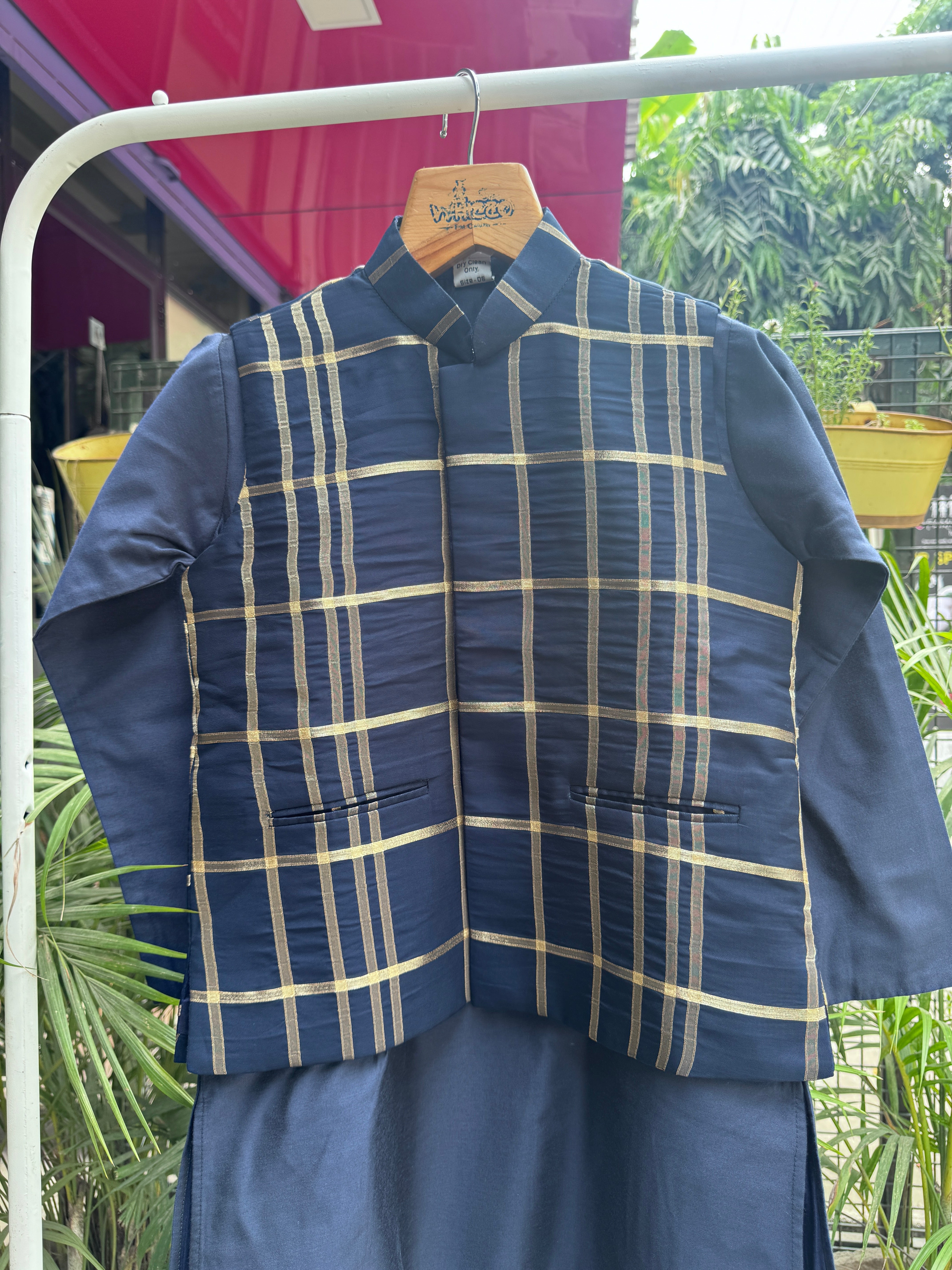 Boys Navy Blue Kurta Set with Gold Check Nehru Jacket – Premium Festive & Wedding Outfit (Age 5 to 7 Years)