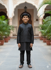 Boys Classic Black Kurta Set with Textured Nehru Jacket – Elegant Festive & Wedding Party Wear Outfit (Age 5 to 7 Years)
